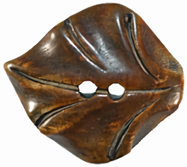 1 1/4" Carved Horn Leaf 2-Hole (32Mm)  |   Horn Buttons Horn Buttons Horn Buttons