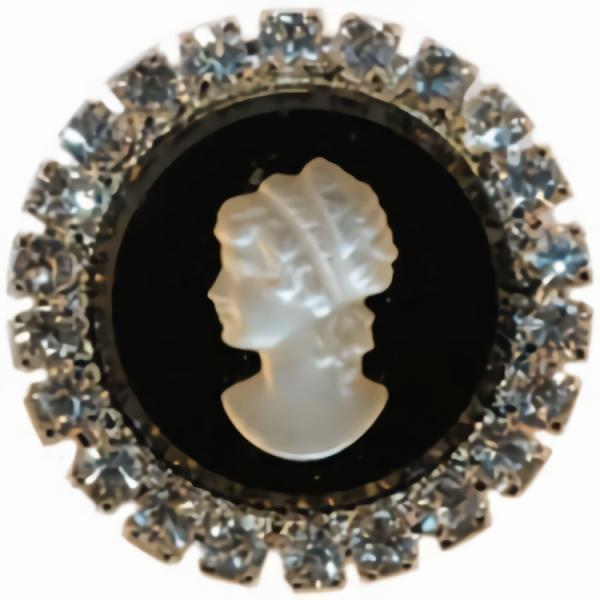 Black Cameo W/ Silver Setting & Austrian Crystal Rim 5/8" & 7/8"  |   Silver Settings Color Settings & Stones Color Settings & Stones